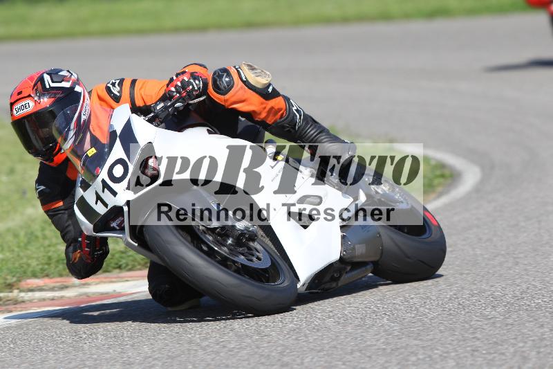 /13 01.05.2025 Speer Racing ADR/Gruppe gelb/110